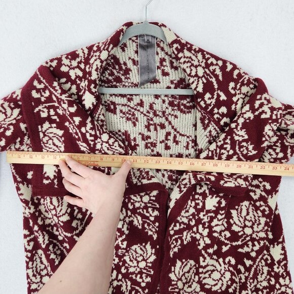 Moon Collection Sweater Womens Medium Burgundy Floral Open Front Shawl Cardigan - Picture 3 of 11